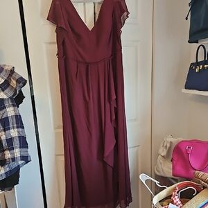 Elegant Wine Maxi Dress